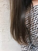 ヘアサロン アティリー(Hair Salon Attirer)&nbsp;西梅田/ボブ/グレーベージュ/白髪ぼかし/ハイライト/ベージュ