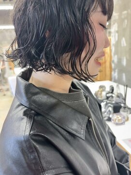 イン(in.) ボブパーマ/ウェーブ/黒髪