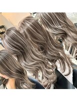 ブレンド 渋谷(BLend)&nbsp;ハイライトカラーミディアムバタフライカットデザインカラー