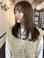 ラリカ(La Rica)&nbsp;レイヤーカット　オリーブグレージュ　透明感カラー　髪質改善