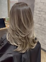ラビマーニ 吹田店(Labimani) 白髪ぼかしバレイヤージュ×レイヤーカット