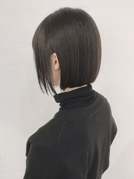 ブルー 仙台店(Blue) 【Blue】#切りっぱなし耳かけボブ