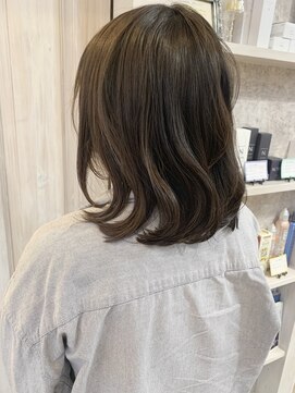キャアリー(Caary) 福山市美容室Caary 艶ストレート ナチュラルボブ