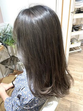 ネオリーブ チロル 横浜西口店(Neolive CiroL.) 透明感セピアベージュカラー