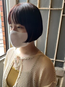 髪質改善と縮毛矯正の専門店 サンティエ(scintiller) 個性派ショートボブ（鹿児島美容室サンティエ）