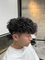 イーラ(era)&nbsp;スペインカール前下がりマッシュツイストスパイラルパーマ