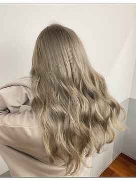 スキル 水戸(SKILL) くすみミルクティー♪