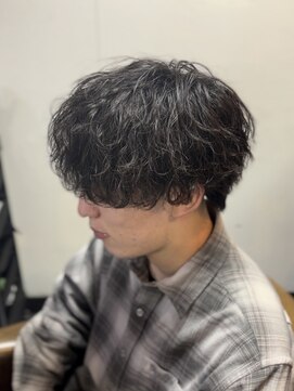 カミケン 方木田店(kamiken.) トレンドメンズパーマ×波巻きパーマ【カミケン方木田店】