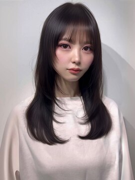 ディーバ 池袋東口(D.I.E.V.A) 艶ブラック×レイヤーカット