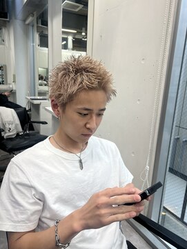 バイフィフス 原宿/表参道(by fifth) スパイキーショートメンズハイトーンブリーチベリーショート