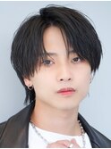 メンズセンターパートウルフコンマバングショート