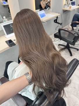 アグ ヘアー スラップ 川崎店(Agu hair Slups) ミルクティーベージュ　シアーベージュ　川崎