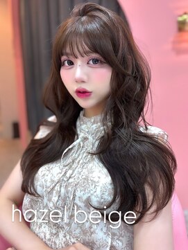 ボタン シブヤ(VOTAN SHIBUYA) ベージュ/韓国ヘア/渋谷/レイヤー/顔まわり/前髪