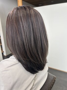 エルパライソ リフォ(Elparaiso Reff) 白髪染めハイライト