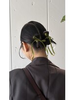 オーラ(ora) さりげない差がつくリボンツインヘア