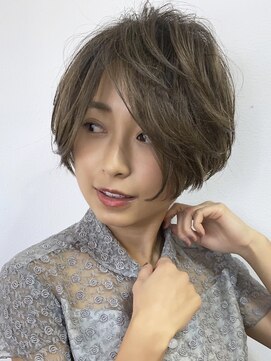 サードバイローラン(THiRD by ROULAND) 【THiRD浅野】小顔ワンサイドショート