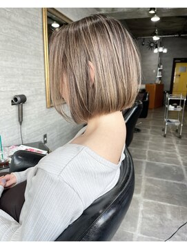 バーチョ(bacio) ブロンドハイライト ボブ【Insta→bacio_ozawa】