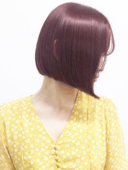 ケアウメダ(CARE UMEDA)の写真/《韓国ヘア特化サロン》韓国ヘアは艶が大切、ブルーブラックやピンク系も”CARE”なら上品に仕上がる◎