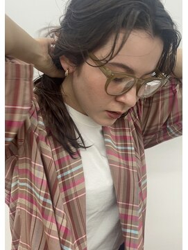 ユニ(uni) ロング/顔まわりレイヤー/レイヤーカット/２０代/３０代/４０代