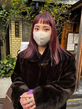 ネルケ 立川(nelke) レッドカラー