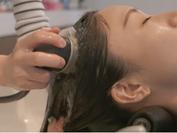 ルッカ(LUKKA)の写真/魔法のバブル"marbb"導入!薬剤に頼らず水と空気だけを利用した新しい髪質改善!クセが収まりツヤが復活☆