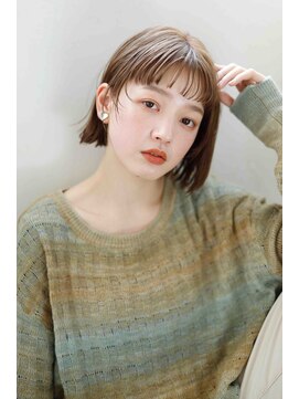 テラスコード 梅田(TERRACE CODE) ぱつっとベージュボブ