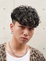 フィフス 名駅(fifth)&nbsp;スペインカールスパイラルパーマツイストパーマハイライト