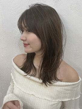 ファルベ(Farbe) ホワイトグレージュミニウルフデジタルパーマチェリーブラウン