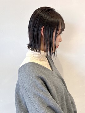 イル(ill) ボブ あご下ボブ ぷつっとボブ