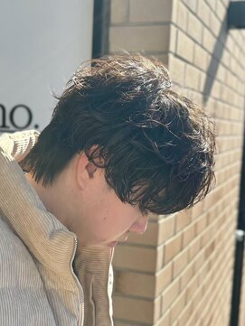 アノ(Ano.) シャドウパーマ