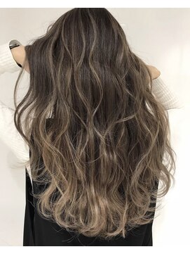 エル(L by truecreation) 韓国/髪質改善/ブリーチ/ダブルカラー/カラー/学割U24/春日部