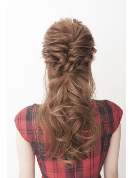 フェリーラメール(FEERIE la mer) 定型ヘアセット【アリッサ】