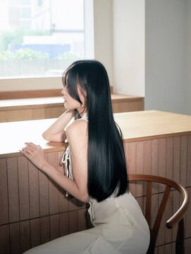 アマテラスゼロ 新宿(AMATELAS zero) ガラス艶ストレートロング【AMATELAS zero 新宿】