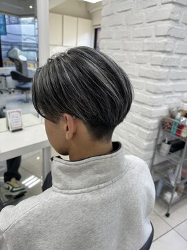 スト 静岡鷹匠(sto) MEN’S HAIR/サーフカール/刈り上げセンターパート/静岡鷹匠