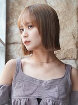 カライング(ing) 大人可愛い20代30代40代黒髪前下がりひし形小顔ボブ