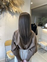 イト(itO.)&nbsp;髪質改善ストレート×モカグレージュ