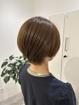 グラムヘアー(GLAM HAIR) ベージュカラー×マッシュショート