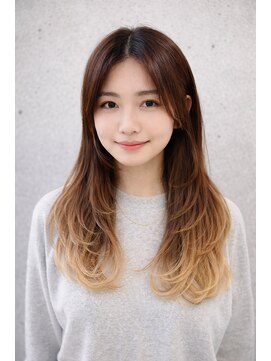 テラ(terra) 透明感グラデーションベージュ×くびれレイヤー