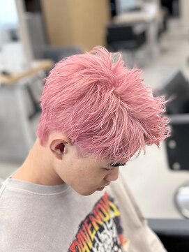 アイトーキョー 渋谷(AI TOKYO) ストロベリーピンクアップバングメンズブリーチハイトーン