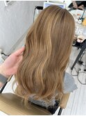 ミルクティーベージュカラーレイヤーカットブリーチダブルカラー