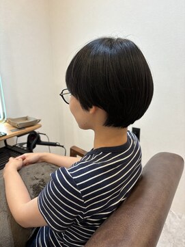 スーリール 戸畑店(Sourire) 丸みのあるシルエットが魅力　すっきりショートスタイル
