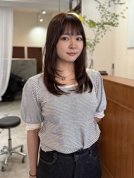 エラ(Ella) どこから見ても映える！韓国風フェイスレイヤー
