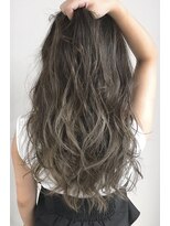 ラフィス ヘアーフラム 難波戎橋2号店(La fith hair flamme)&nbsp;【La fith】アッシュ×ハイライトカラー