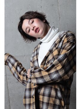 リコ エスト 上野店(lico est) [Lico] 外ハネ ショート