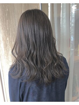 トリート 妙典店(TREAT) オリーブベージュ_TREAT妙典