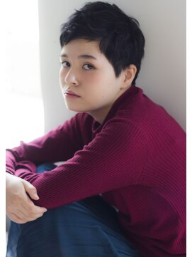 ザ シー 橋本(The C) 顔まわりのニュアンスで1日の気分が変わる / ザ シー