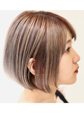 ヘア デザイン リスク(HAIR DESIGN RISK) 【RISK高橋勇太】カットが上手い大人かわいいワンサイドショート