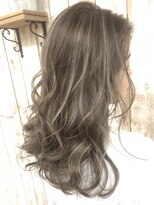 オリ(‘Oli)&nbsp;ハイライト＿プラチナベージュ