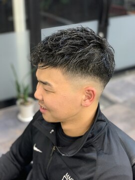 メンズヘアサロン ルーモ フェードショート