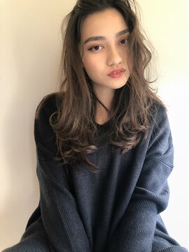 ヌイ 横浜(nui) ジンジャーアッシュ_毛先パーマことりベージュ